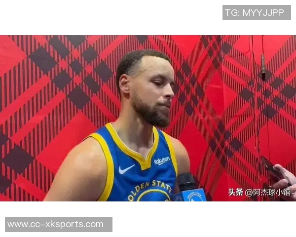 邓利维表示科尔留任关键库里退役难以想象没有他的指导 邓利维表示科尔留任关键库里退役难以想象没有他的指导