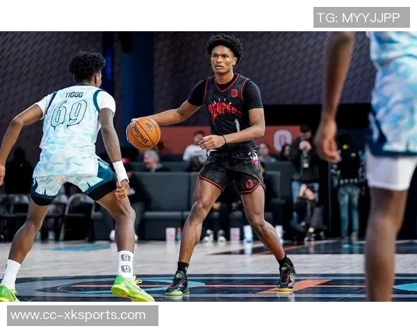 乌度卡分析进攻波动原因强调投篮状态回归将提升整体表现 乌度卡分析进攻波动原因强调投篮状态回归将提升整体表现