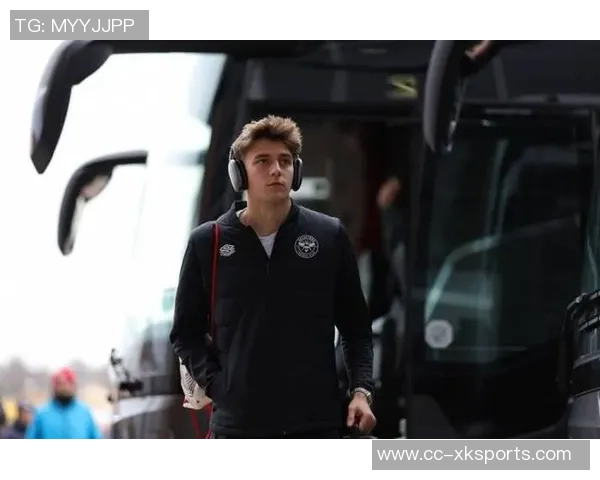 布伦特福德官方宣布与27岁中场雅内特续约至2030年6月,续约消息引发关注 布伦特福德官方宣布与27岁中场雅内特续约至2030年6月,续约消息引发关注