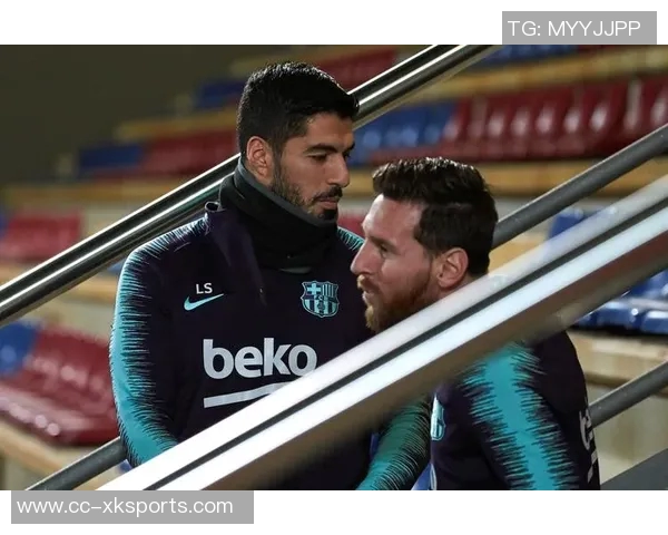 梅西与苏亚雷斯同框亮相迈阿密国际启程前往厄瓜多尔的精彩瞬间