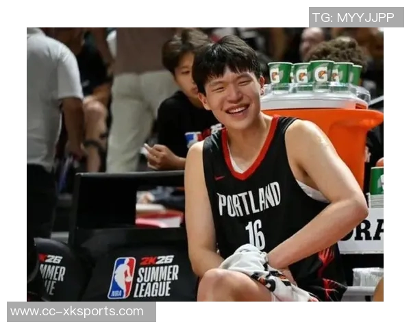 开拓者官方宣布召回中锋杨瀚森休息两天后重返球队阵容